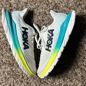 Hoka Mach 5 Profly+ Women’s White & Blue Athletic Shoes Size 8